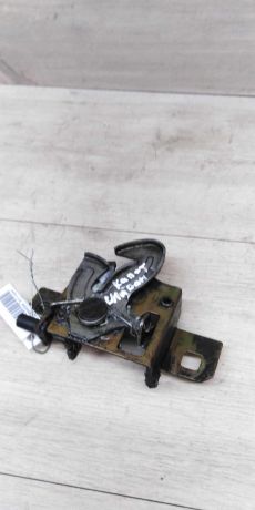 zamok-kapota-volkswagen-sharan-art-14238-big-0