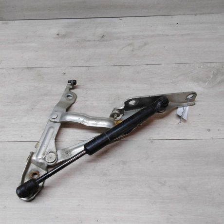 petlia-kryski-bagaznika-pravaia-mazda-3-art-15232-big-2