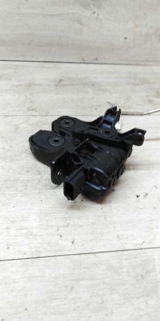 zamok-bagaznika-lada-granta-art-15521-big-2