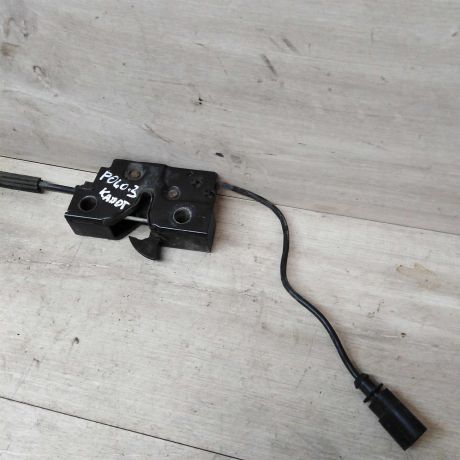 zamok-kapota-volkswagen-polo-sedan-art-16420-big-1