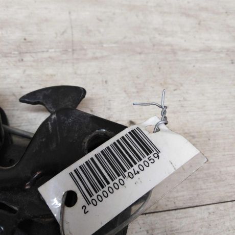 zamok-kapota-volkswagen-polo-sedan-art-16420-big-3