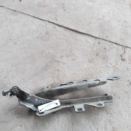 petlia-kapota-pravaia-volvo-s80-art-17791-big-0