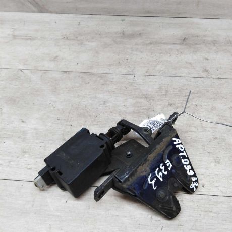 zamok-bagaznika-bmw-e39-art-17818-big-0