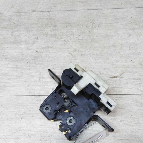 zamok-bagaznika-renault-megane-2-art-18069-big-2