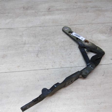 petlia-kapota-pravaia-bmw-e46-art-19735-big-2