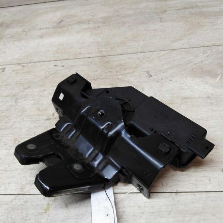 zamok-bagaznika-bmw-e46-art-19764-big-1