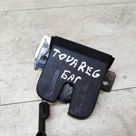 zamok-bagaznika-volkswagen-touareg-art-19902-big-4