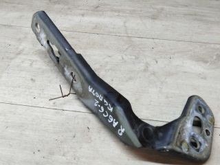 petlia-kapota-pravaia-audi-a6-c6-art-20269