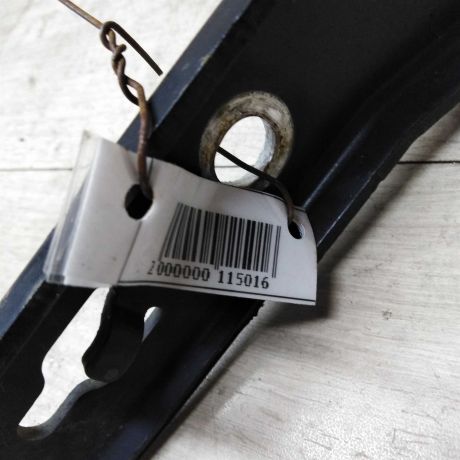 petlia-kapota-pravaia-audi-a6-c6-art-20269-big-3