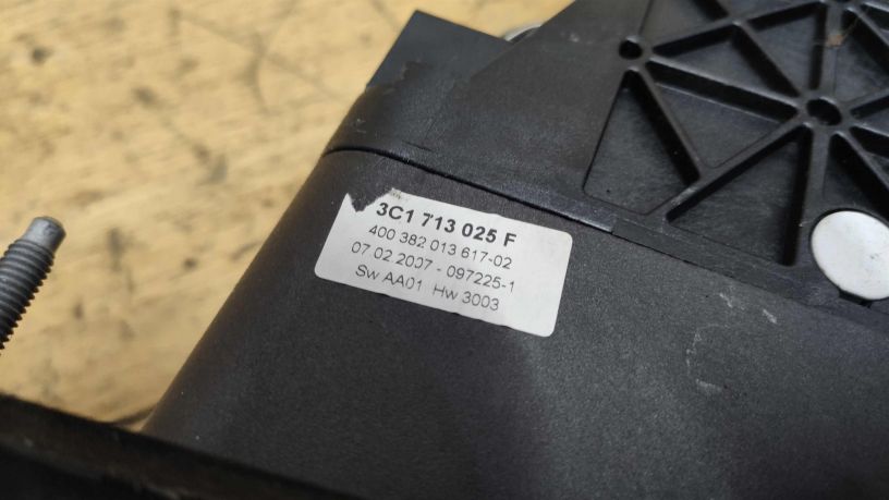 selektor-vybora-peredac-kulisa-volkswagen-passat-b6-20i-bvy-art-20818-big-1