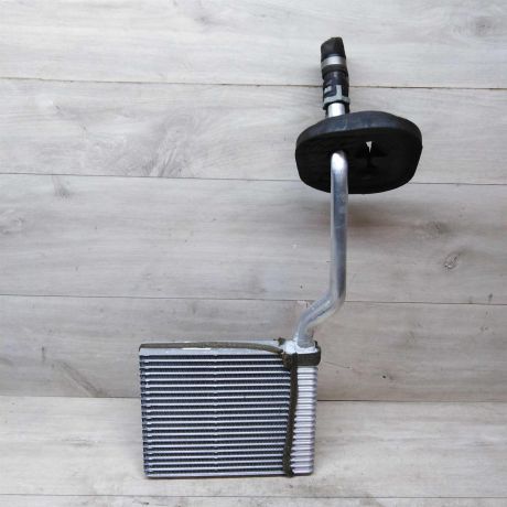 radiator-pecki-ford-focus-2-restailing-art-20934-big-0