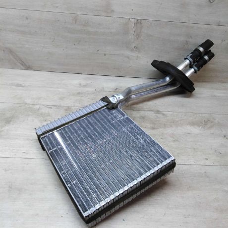 radiator-pecki-ford-focus-2-restailing-art-20934-big-3