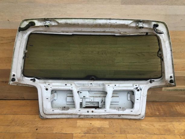 kryska-bagaznika-volkswagen-golf-4-art-21839-big-2