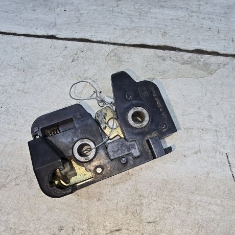 zamok-kryski-bagaznika-ford-fusion-art-22956-big-1