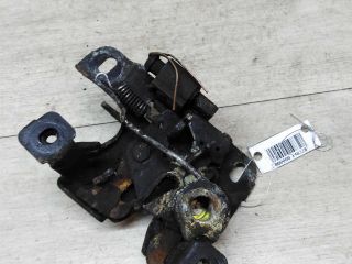 zamok-kapota-audi-a6-c5-art-23586