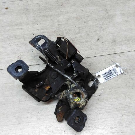 zamok-kapota-audi-a6-c5-art-23586-big-0