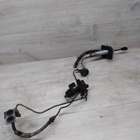 cilindr-scepleniia-glavnyi-rabocii-magistral-kia-ceed-16-g4fc-art-23693-big-1