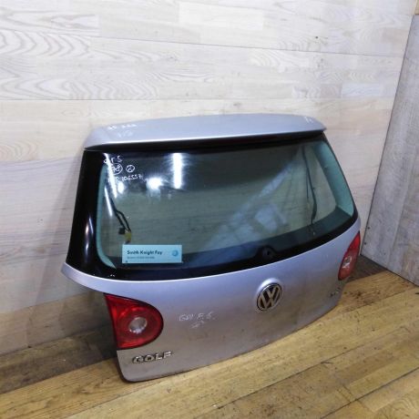kryska-bagaznika-volkswagen-golf-5-art-24062-big-1