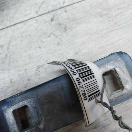 petlia-kapota-levaia-audi-a8-d2-art-24437-big-1