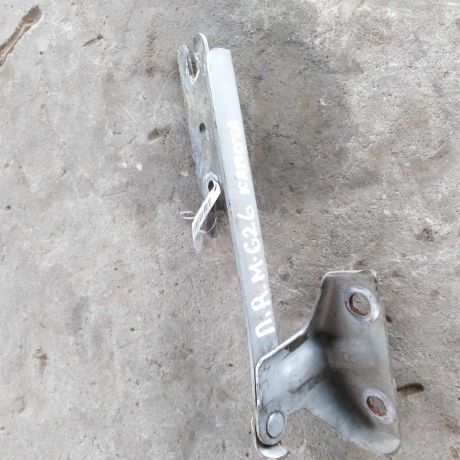 petlia-kapota-pravaia-mazda-626-art-26876-big-0