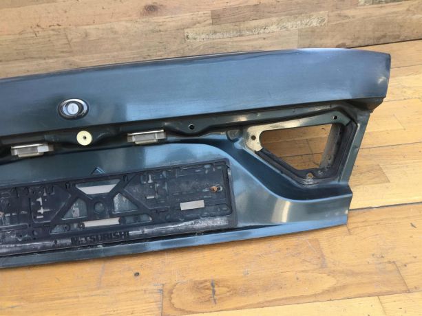 kryska-bagaznika-mitsubishi-galant-7-sedan-bg5-art-27536-big-1