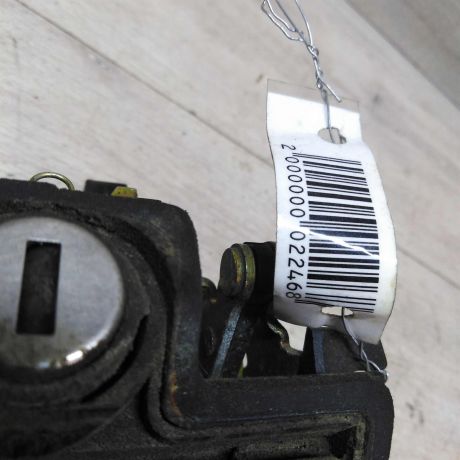 zamok-bagaznika-skoda-octavia-tour-xetcbek-art-27954-big-1