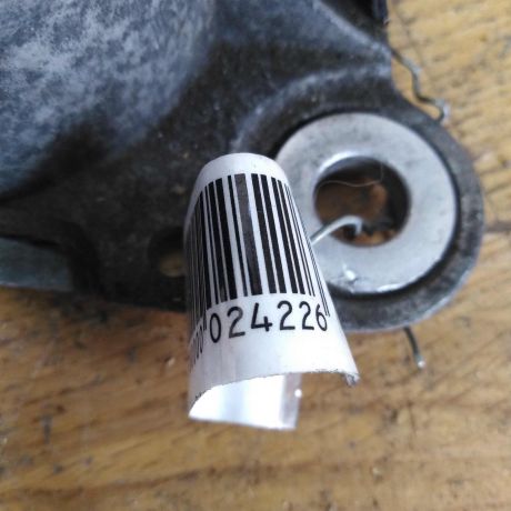 kulisa-perekliuceniia-peredac-volkswagen-golf-4-art-28233-big-3