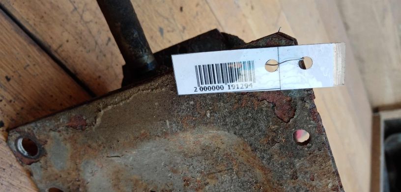 kulisa-perekliuceniia-peredac-volkswagen-golf-2-art-28385-big-1