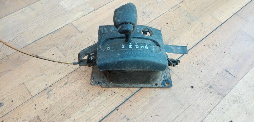 selektor-perekliuceniia-peredac-volkswagen-golf-3-akpp-art-28390-big-3