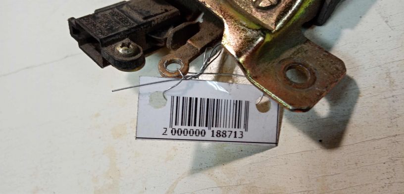 zamok-bagaznika-volkswagen-passat-b3-sedan-art-28699-big-1