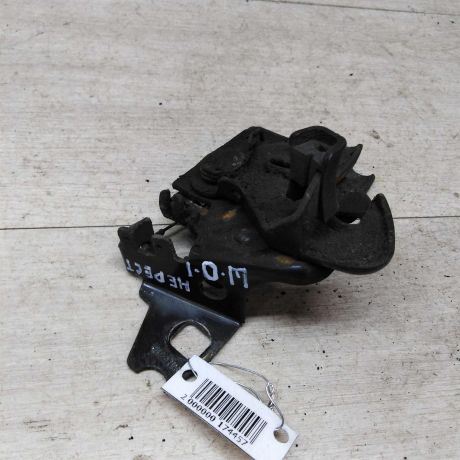 zamok-kapota-skoda-octavia-tour-art-29170-big-0