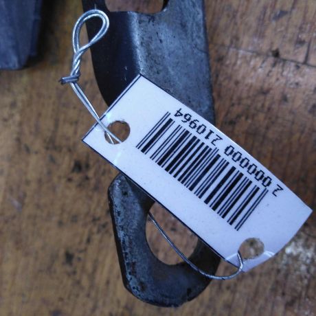 petlia-kapota-pravaia-volvo-xc90-art-30158-big-1