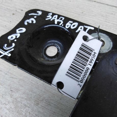 petlia-kryski-bagaznika-levaia-volvo-xc90-art-30322-big-1