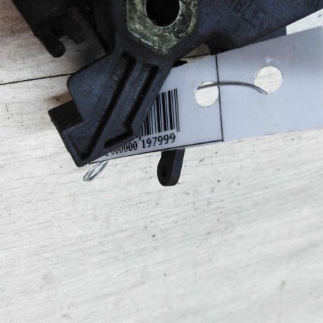 zamok-kapota-volvo-s80-art-30331-big-2