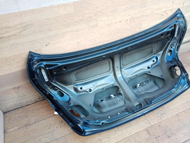 kryska-bagaznika-toyota-camry-v40-art-30897-big-1