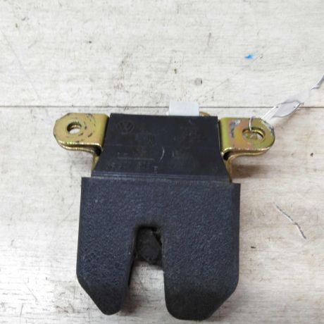 zamok-bagaznika-volkswagen-passat-b5-sedan-art-31251-big-2