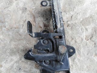 zamok-kapota-kia-cerato-2-art-32100