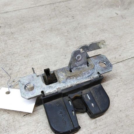 zamok-bagaznika-volkswagen-polo-4-art-32689-big-0