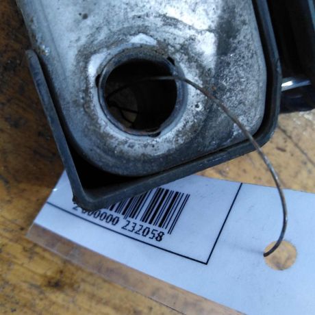 zamok-kapota-volkswagen-touareg-rest-art-32758-big-2