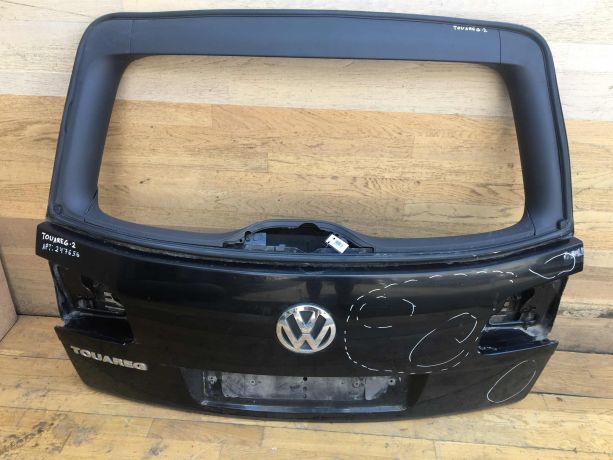 kryska-bagaznika-volkswagen-touareg-rest-art-32835-big-0