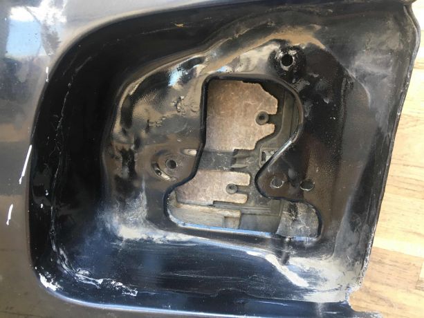 kryska-bagaznika-volkswagen-touareg-rest-art-32835-big-2