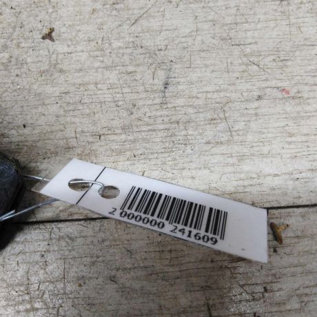 zamok-kryski-bagaznika-volkswagen-touareg-rest-art-33056-big-4