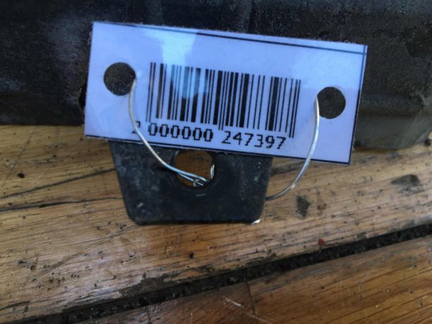 zamok-kapota-mitsubishi-carisma-rest-art-33181-big-2