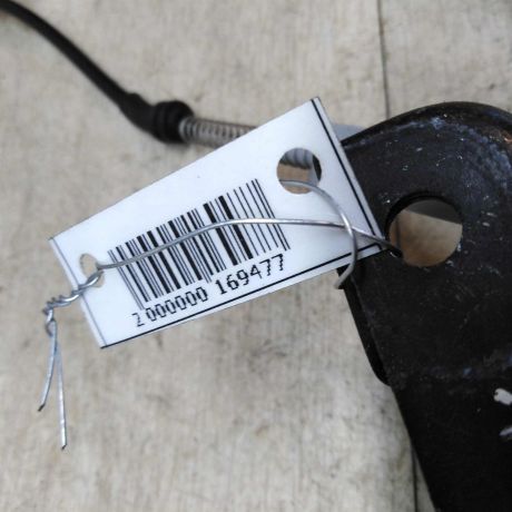 zamok-kryski-bagaznika-audi-a4-b6-8e-universal-art-33523-big-2