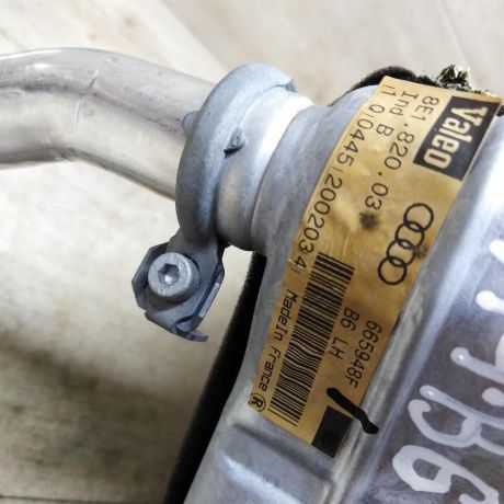 radiator-pecki-otopitelia-salona-audi-a4-b6-8e-25-tdi-art-34173-big-2