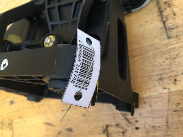 kulisa-chevrolet-aveo-t300-mkpp-16-art-35697-big-3