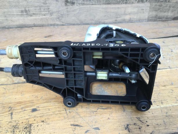 kulisa-chevrolet-aveo-t300-mkpp-16-art-35697-big-4