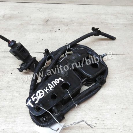 zamok-kapota-volkswagen-transporter-t5-art-35753-big-2