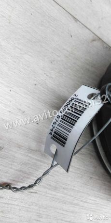 zamok-bagaznika-volkswagen-passat-b6-1k0827469g-3c5827469c-art-35837-big-3