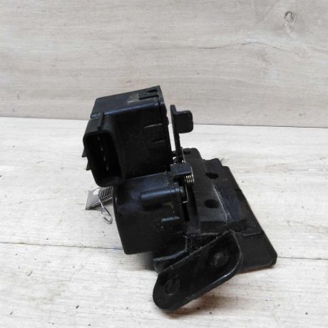 zamok-bagaznika-kia-ceed-universal-art-35844-big-1